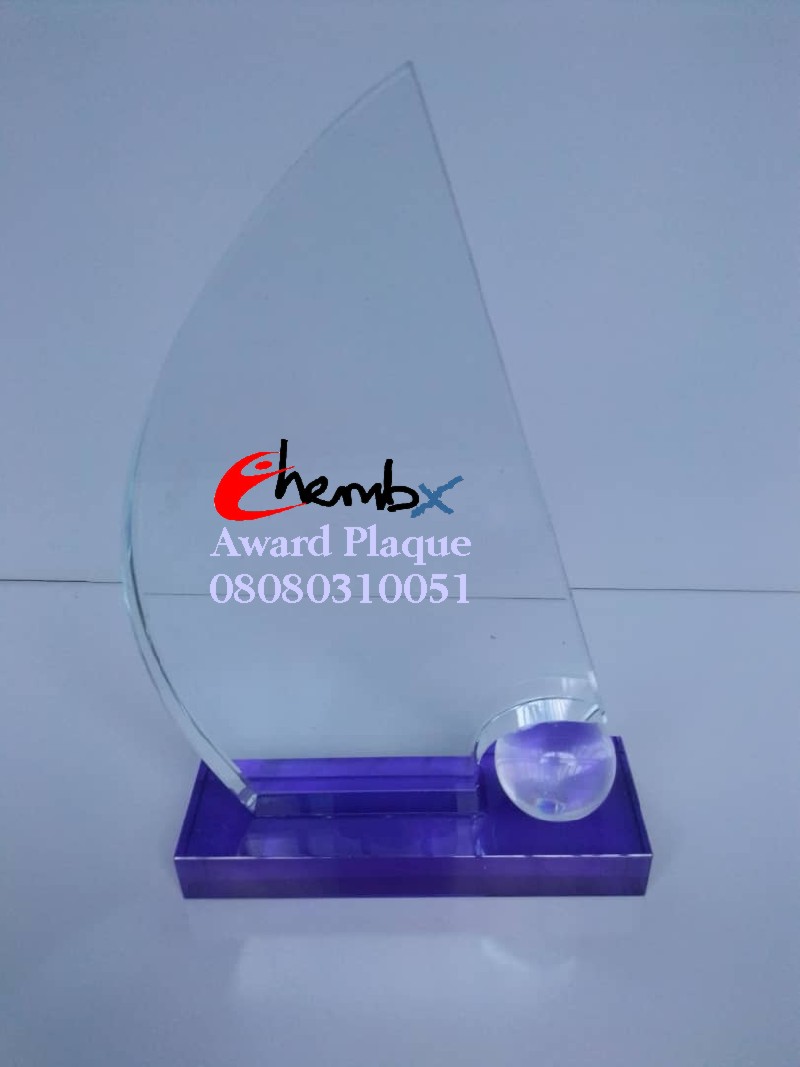 Corporate excellence award plaque in clear crystal